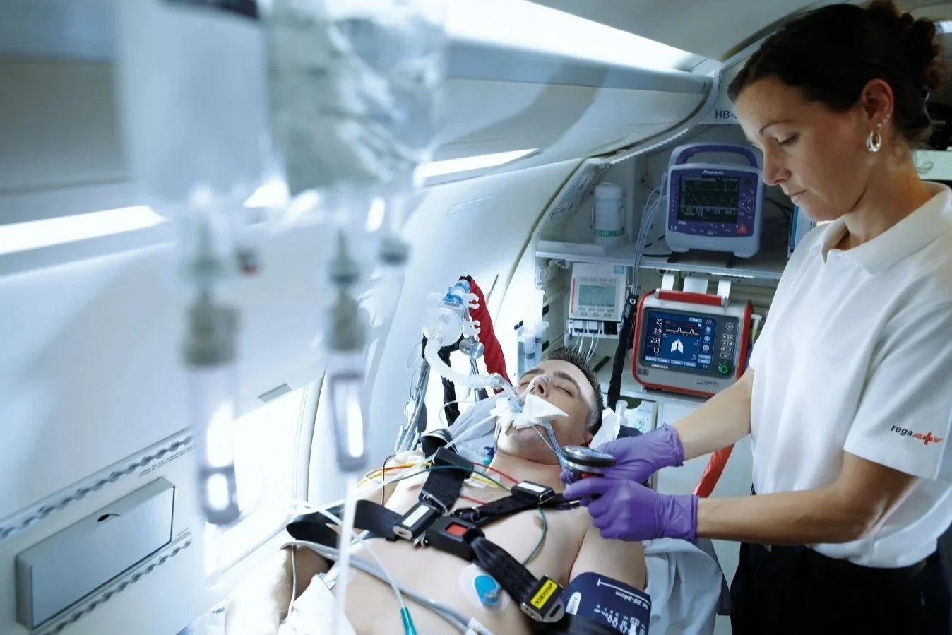 ICU ambulance equipment